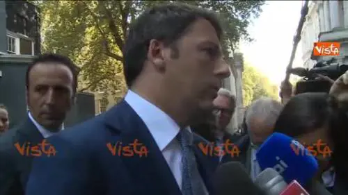 Renzi alla Merkel: "Nessuno ci tratti da studenti"