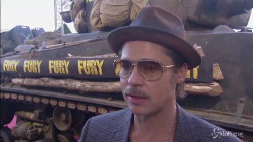 Brad Pitt presenta "Fury": "Esperienza umana della guerra"