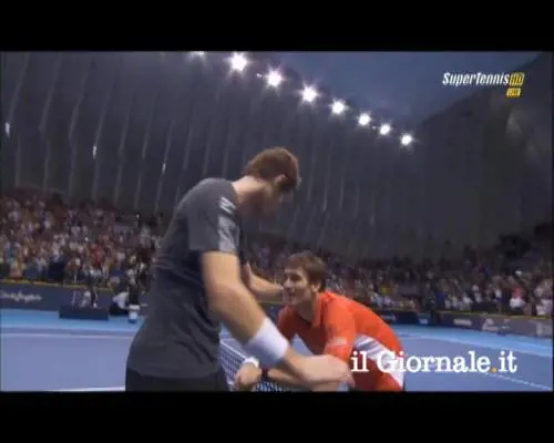 Robredo perde la finale e fa un gestaccio a Murray