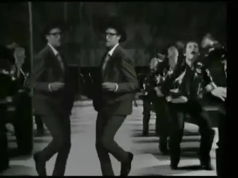 Il video di My Type dei Saint Motel