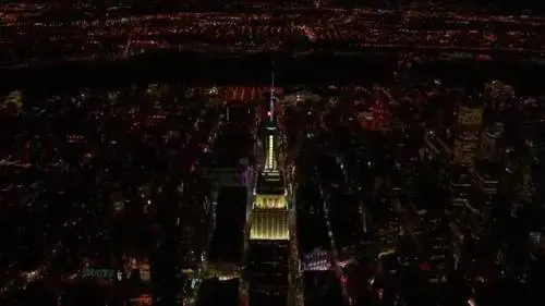 L'Empire State Building "balla" per Halloween