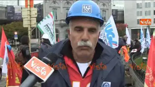 Operaio di Terni: "L'Ue ha responsabilità, ci aiuti"