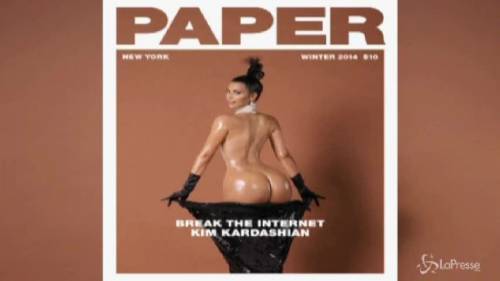 Kim Kardashian a nudo per Paper: lato B esagerato