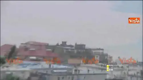 Liguria, il fango dei torrenti invade il mare di Alassio