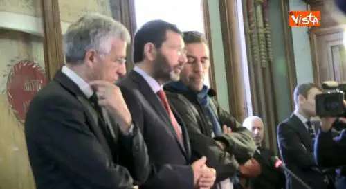 Marino: "Basta roghi, prostituzione e occupazioni"