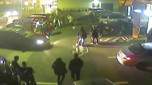 Uccisa per salvare le ragazze dai bulli: ecco il video dell’aggressione a Tugce