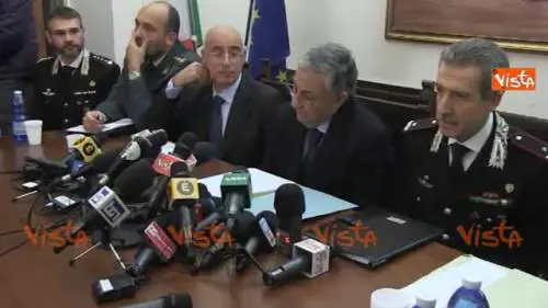 Mafia a Roma, il procuratore: "Indagini delicate"