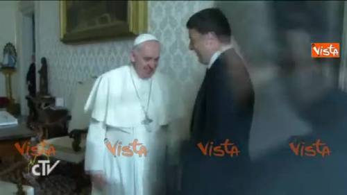 Renzi al Papa: "Le racconto una battuta su Napolitano"