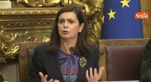 Boldrini: "È italiano chi vive e studia in Italia"