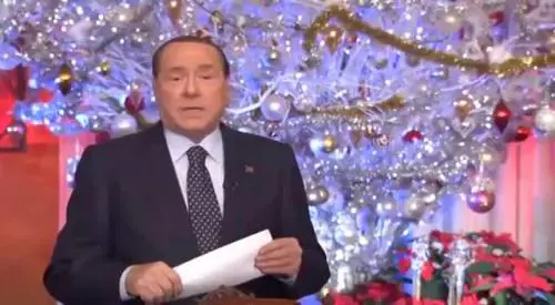 Gli auguri di Berlusconi