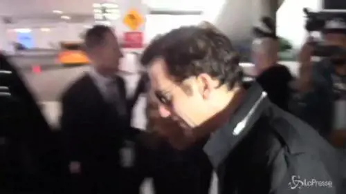 Clive Owen super star: sbarca a Los Angeles come un vero divo