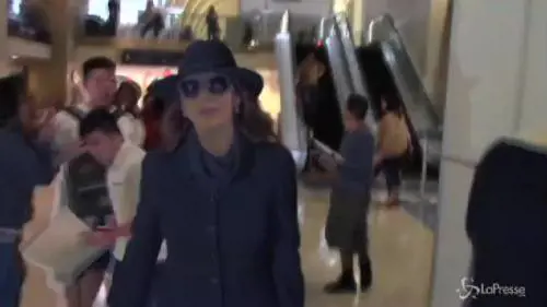 Catherine Zeta-Jones di ritorno dalle riprese di "Dad's Army"