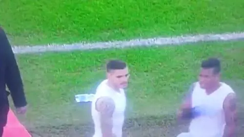 Icardi-show, i tifosi rifiutano la maglia e lui li insulta