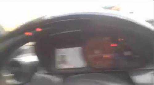 In Ferrari a 230 all'ora. Si filma sul Raccordo. Il video finisce in Rete
