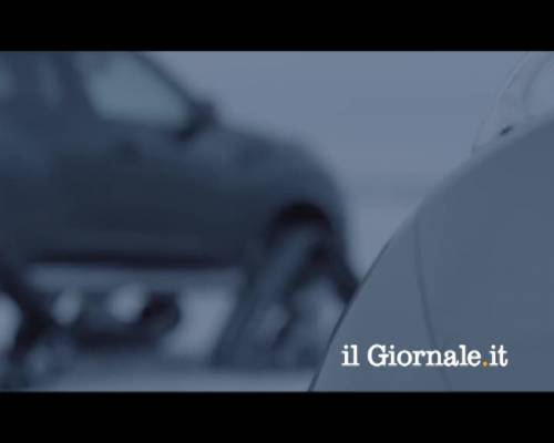 Ecco l'auto cingolata per spostamenti estremi