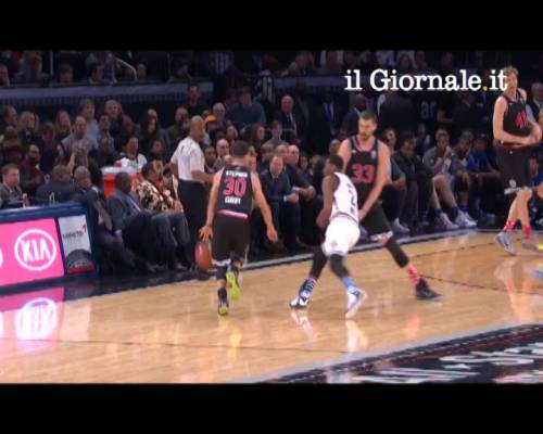Nba, Steph Curry fa sparire la palla
