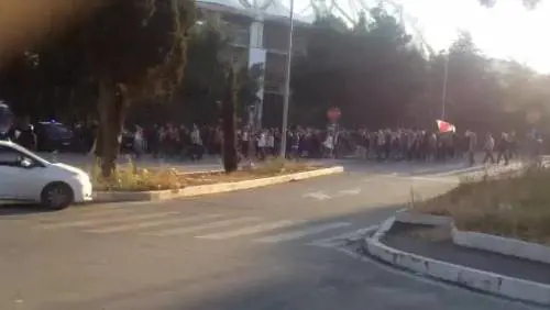 L'arrivo dei tifosi del Feyenoord a Roma