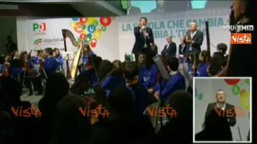 Scuola, Renzi: "Basta con le classi pollaio"