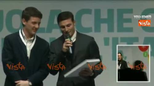 Calcio, Renzi: "Zanetti un esempio"