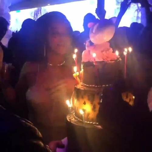Rihanna festeggia 27 anni (Con Leo Di Caprio)