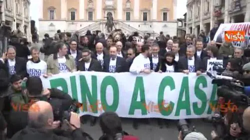 Salvini contestato in Campidoglio: "Fascista!"