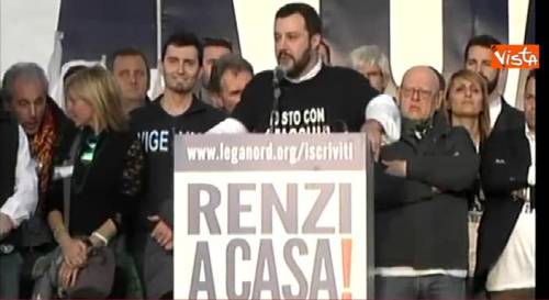 Salvini: "Se entri in casa mia, ti stendo"