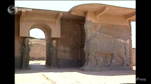 Iraq, l'Isis distrugge l'antica città assira di Nimrud