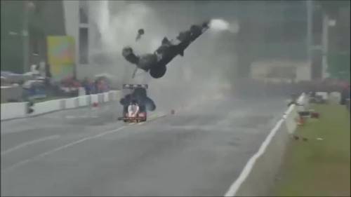 Larry Dixon miracolato: incidente choc a 480 km all'ora