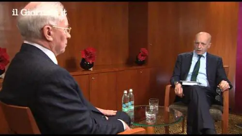 Azarov: "In Ucraina un complotto degli Usa"