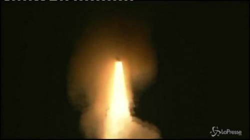 Gli Stati Uniti testano missile intercontinentale sulla costa pacifica