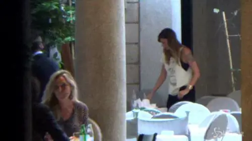 Belen contro gli speculatori: "Vi blocco, vi farò fuori"