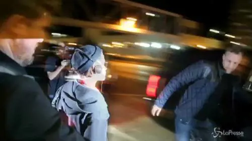 Kristen Stewart è imbronciata: pensa a Pattinson?