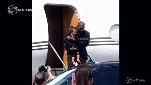 Kim Kardashian con la famiglia in Terra Santa