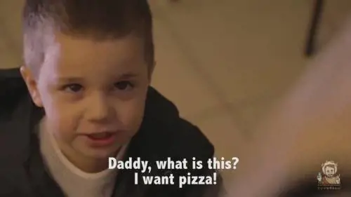 La replica di Napoli a McDonald's