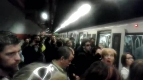 La "rivolta" nella metro A di Roma
