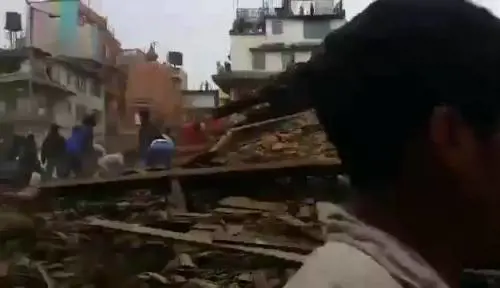 Sisma a Kathmandu: le prime immagini