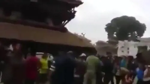 Nepal, strade divelte ​e disperazione