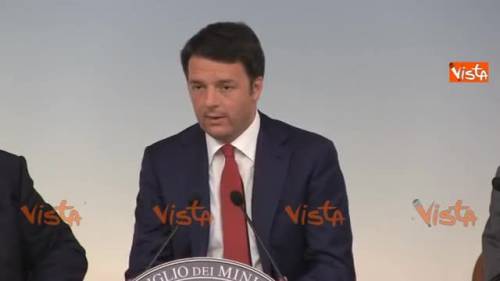 Pensioni, Renzi: "Una tantum a chi prende 1.700 lordi"