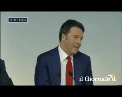 Renzi gioca e scherza mentre spiega la fregatura delle pensioni