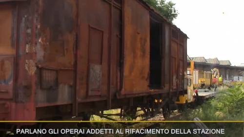 I vagoni dei treni occupati da rom e clandestini
