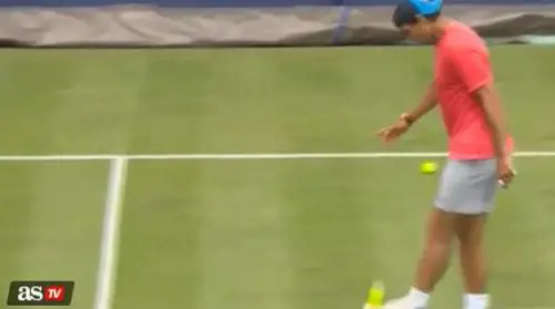 Nadal palleggia meglio di Maradona