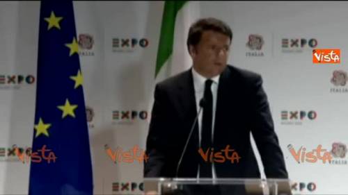 Renzi: "No a isterie sull'immigrazione"