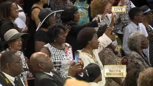 Obama canta Amazing Grace a Charleston