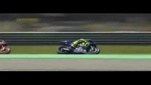 Lotta epica tra Rossi e Marquez al Gp d'Olanda