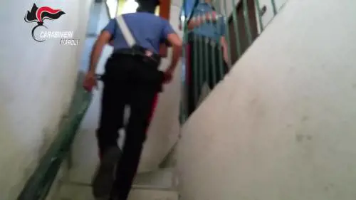 Scoperto un poligono sui tetti di Napoli