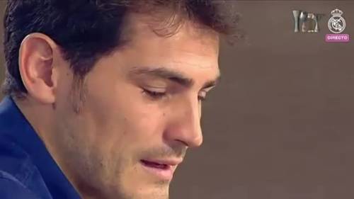 Casillas lascia il Real: le lacrime per l'addio