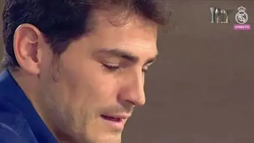 Casillas lascia il Real: le lacrime per l'addio