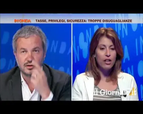Scontro Borghi-Piccolotti su caso Monella e legittima difesa