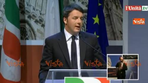 Renzi: "Solidarietà agli agenti feriti da CasaPound"