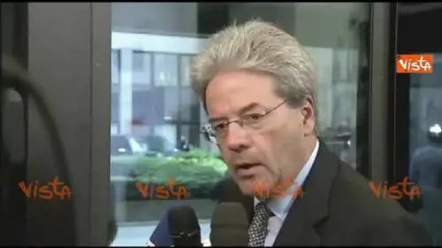 Italiani rapiti, Gentiloni: "Lavoriamo con l'intelligence"
